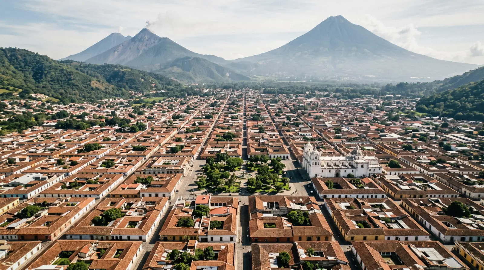 Colour-coded map of Antigua Guatemala with numbered pins across the colonial grid